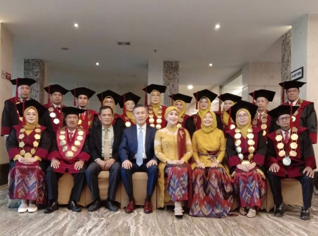 Wisuda Sarjana dan Pascasarjana Periode XXX Universitas Patompo Tahun 2025/2026