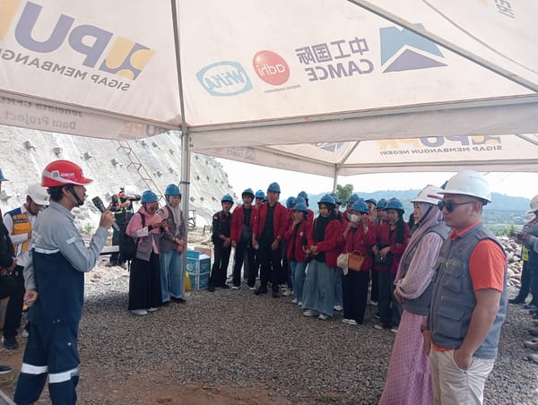 Kunjungan Industri dan PKM 2025 Fakultas Sains dan Teknologi